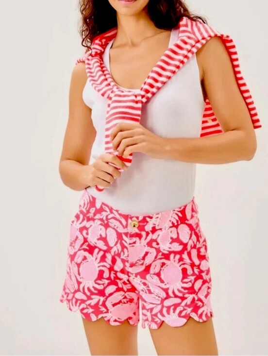 Lilly Pulitzer Pants - NWT Lilly Pulitzer Buttercup Stretch Short. Size 8